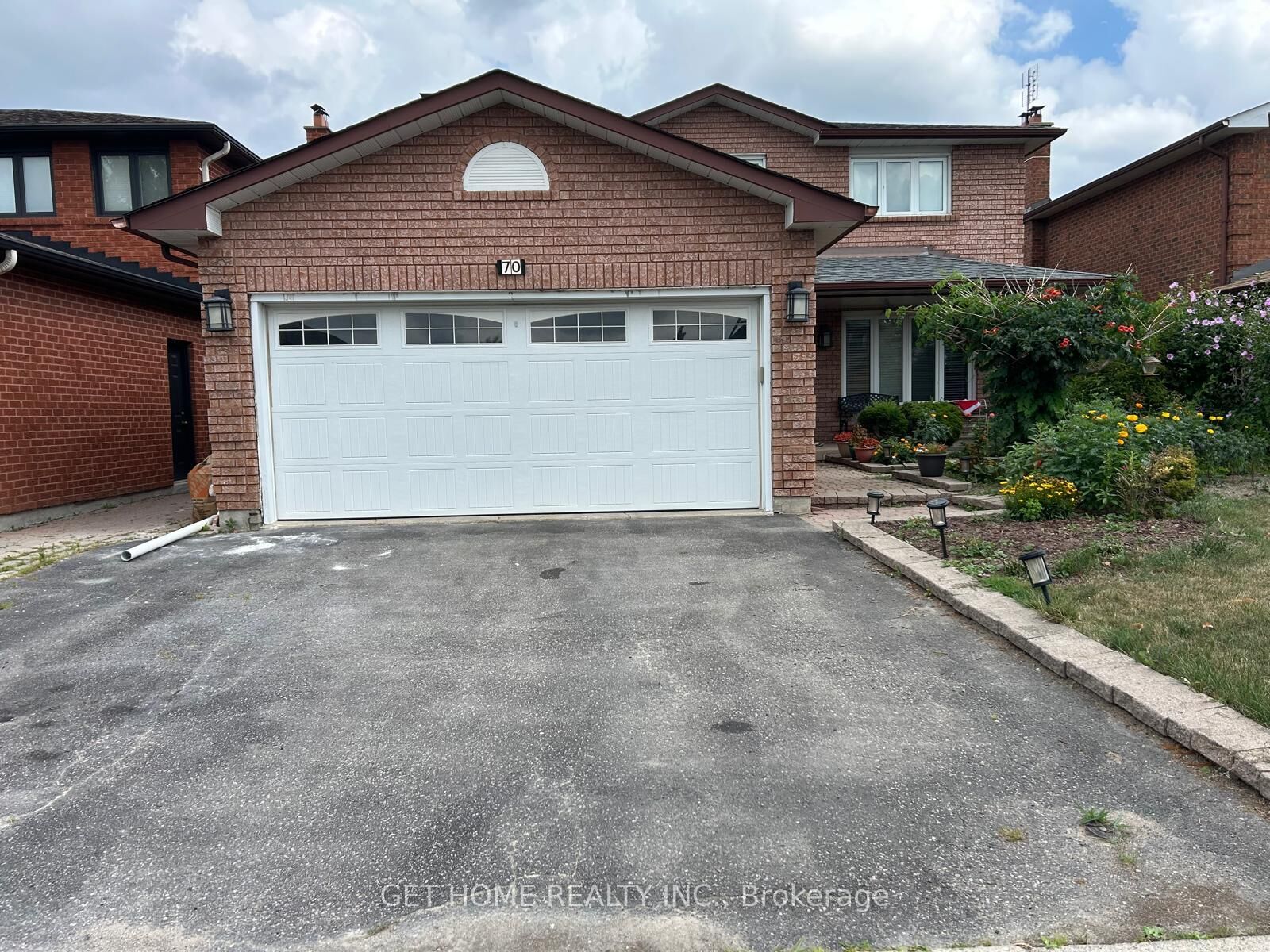 Property Photo: 70 Gardner Place #Bsmt ON L6A 1C2