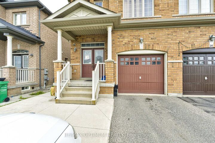 Property Photo: 12 Franktown Drive ON L6P 3N3
