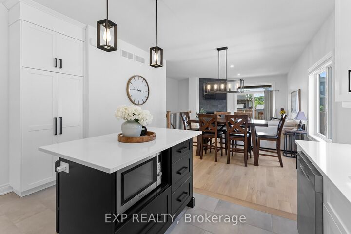 Property Photo:  747 Gaiser Road  ON L3C 0E4 