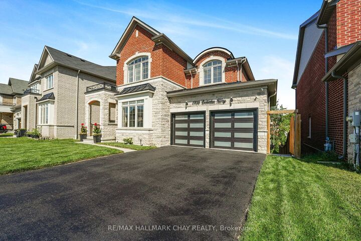 Property Photo: 1709 Emberton Way ON L9S 0N4