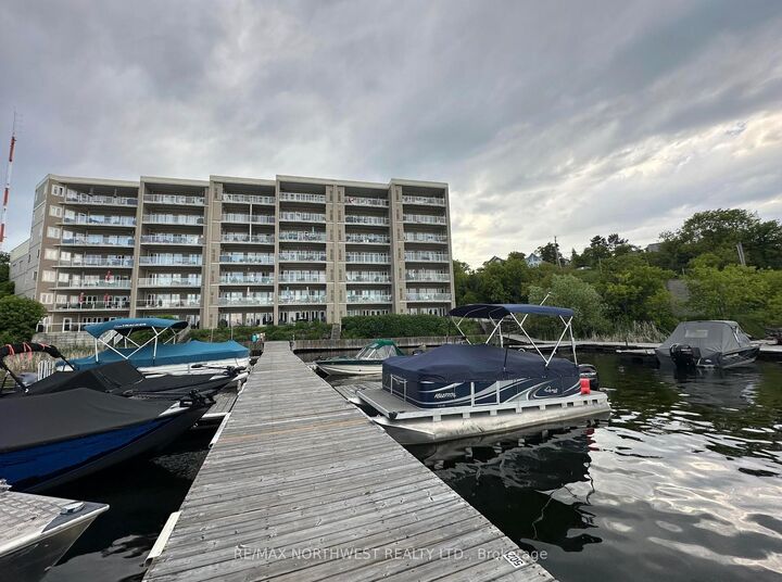 604 - 5 Bay Road — photo 1
