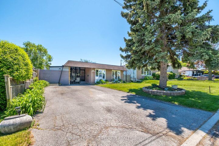 Property Photo: 971 Oklahoma Drive ON L1W 2H8