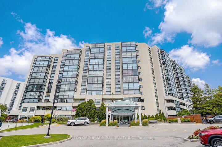 Property Photo:  20 Harding Boulevard W 417  ON L4C 9S4 
