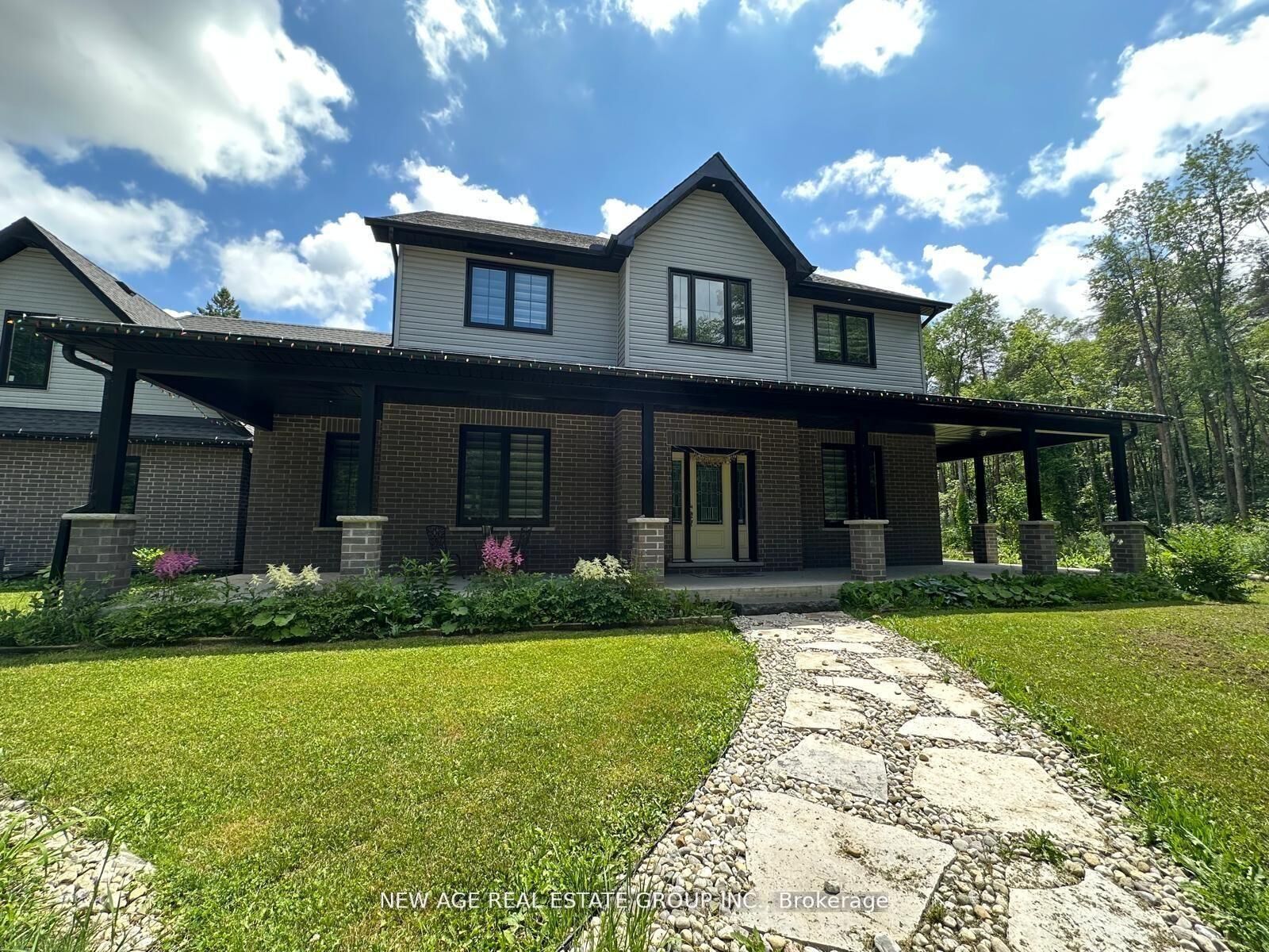 Property Photo:  9031 Sideroad 17 N/A  ON N0B 1Z0 