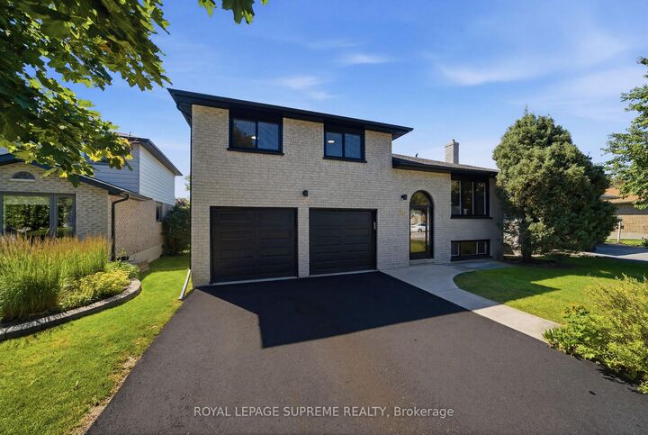 26 Crown Crescent — photo 1