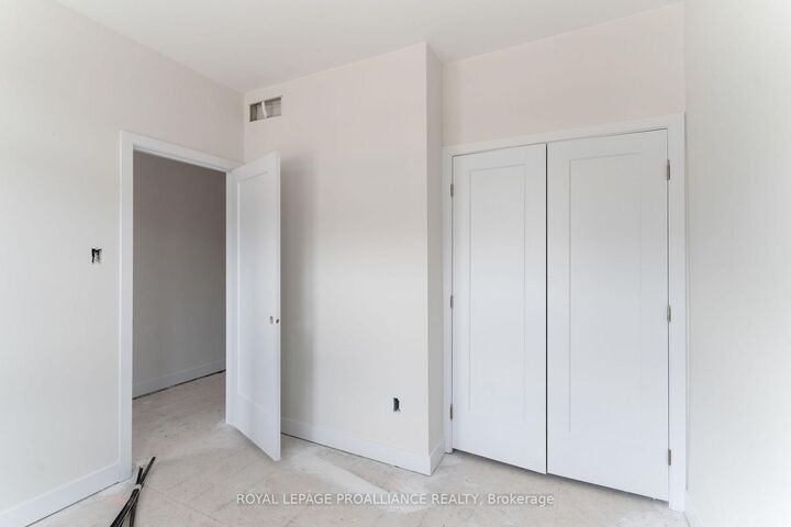 Property Photo: 1032 Turner Drive ON K6V 0G8
