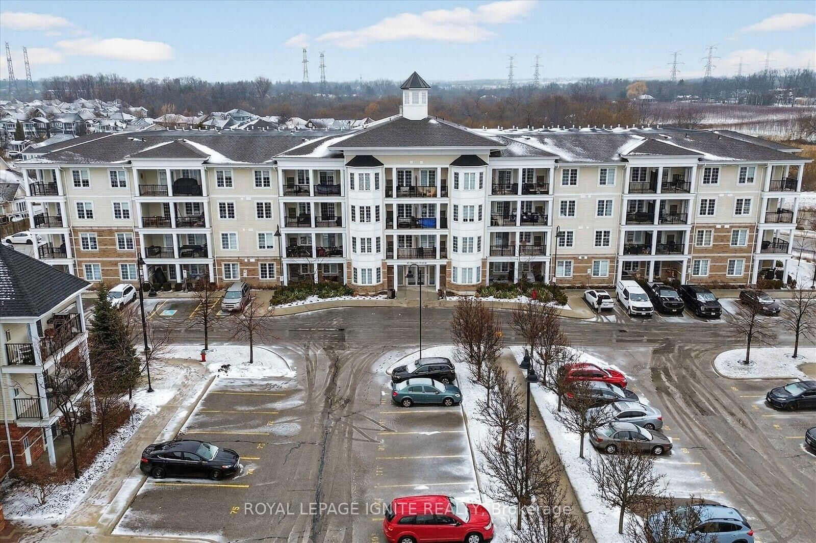 Property Photo: 65 Shipway Avenue 301 ON L1B 0W2