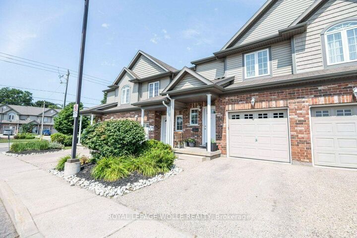 Property Photo: 975 Strasburg Road 3 ON N2E 0A8
