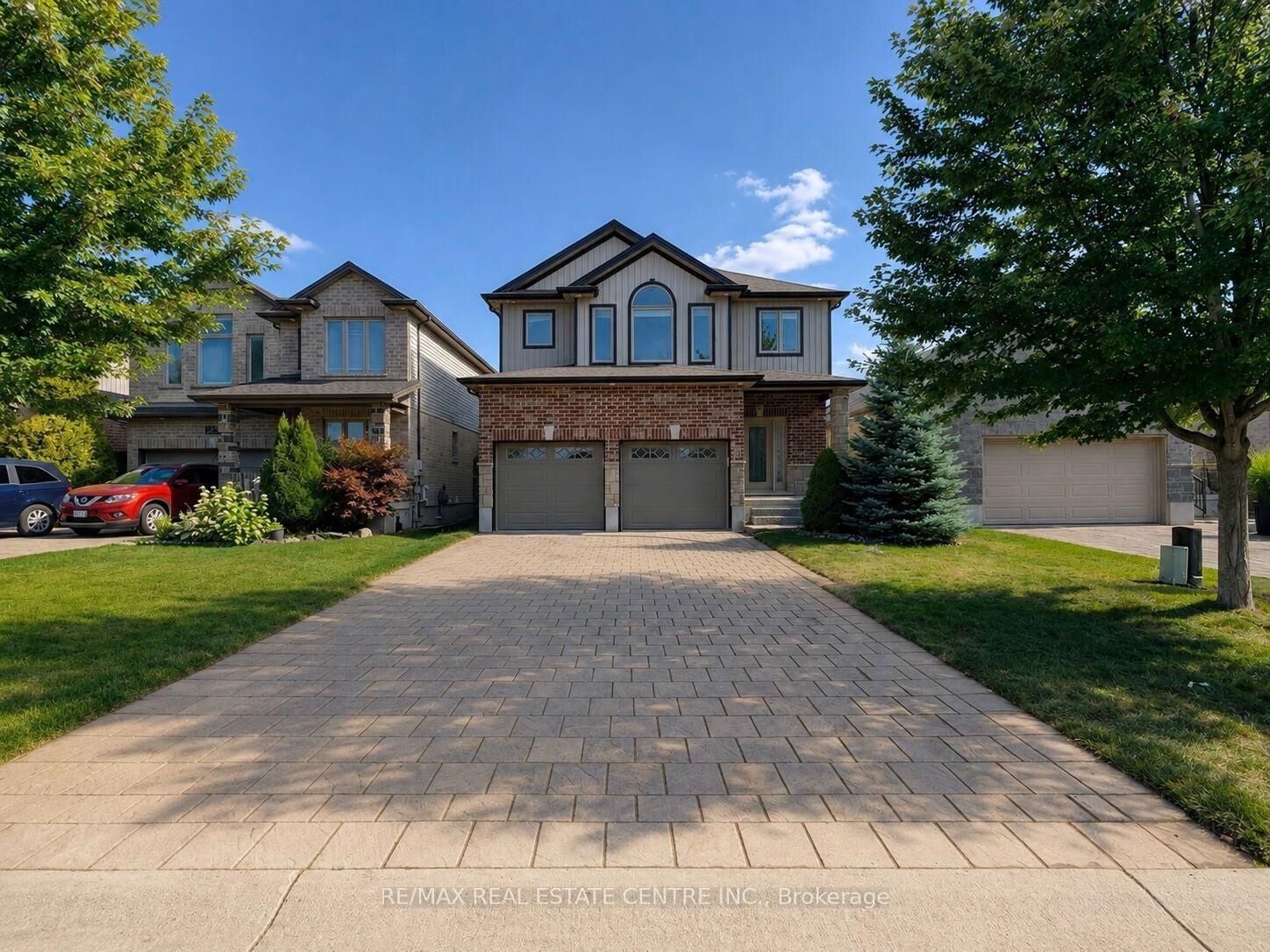 Property Photo: 1029 Moy Crescent ON N6G 0B5
