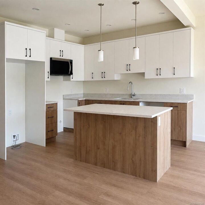 Property Photo: 1109 Deltana Ave BC V9C 0K5