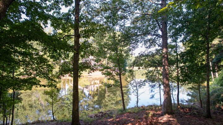 Property Photo:  4904 Whitehaven Circle  VA 20188 