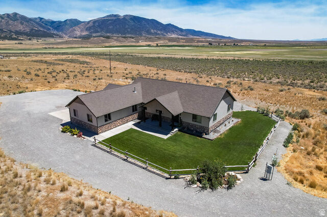 Property Photo: 1263 W Silver Ave UT 84071