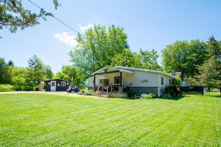 Property Photo: 42 Wellington Street ON N0P 1A0