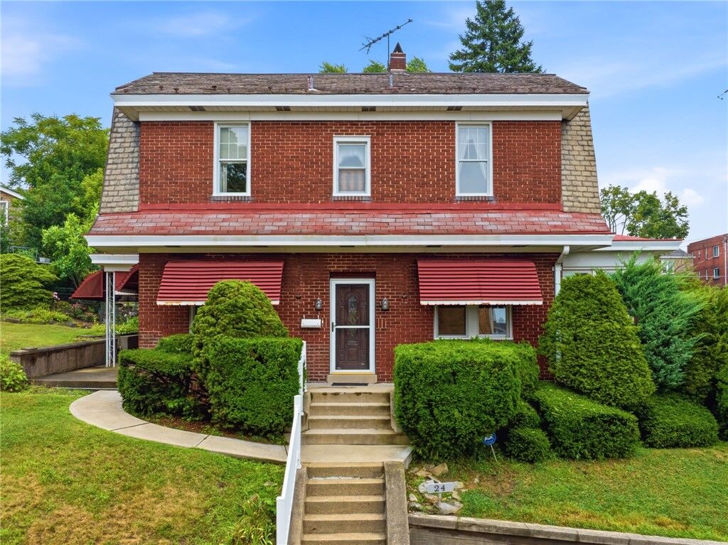 Property Photo:  24 W Garden Rd  PA 15227 
