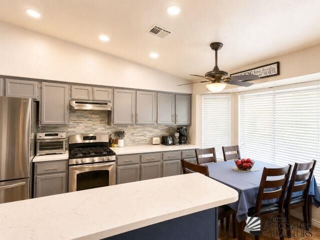 Property Photo:  6321 E 40 Ln  AZ 85365 