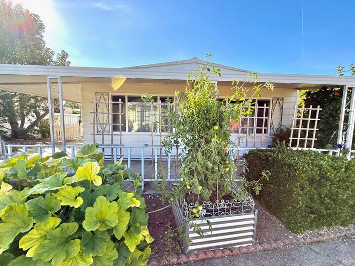 Property Photo: 91 Sequoia Circle CA 95403