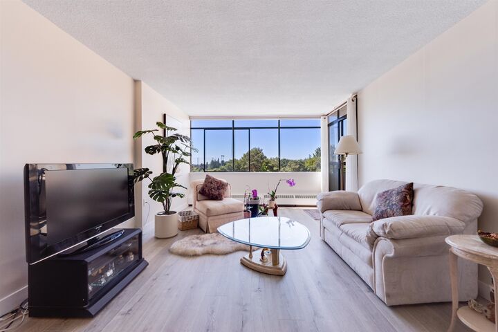 6631 Minoru Boulevard 709 — photo 1