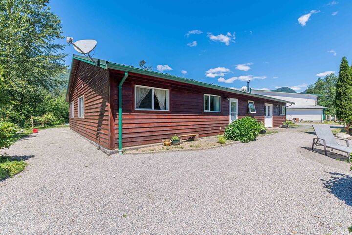 Property Photo: 58465 Laidlaw Road BC V0X 1L2