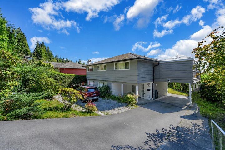 Property Photo: 403 Newdale Court BC V7N 3H3