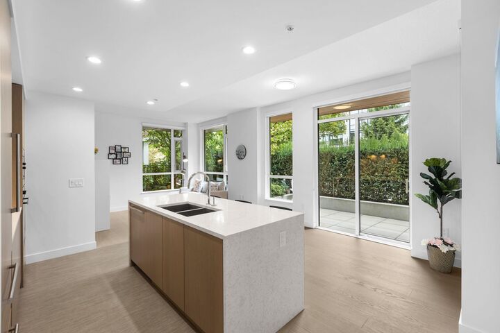 Property Photo: 469 W King Edward Avenue 109 BC V5Y 2J3