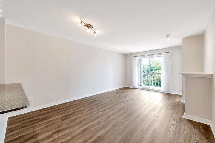Property Photo:  27358 32 Avenue 344  BC V4W 3M5 