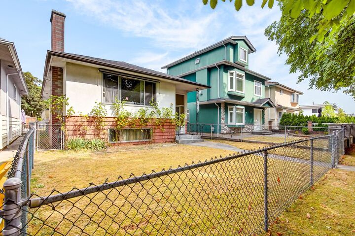 Property Photo: 2175 Waverley Avenue BC V5P 1R4