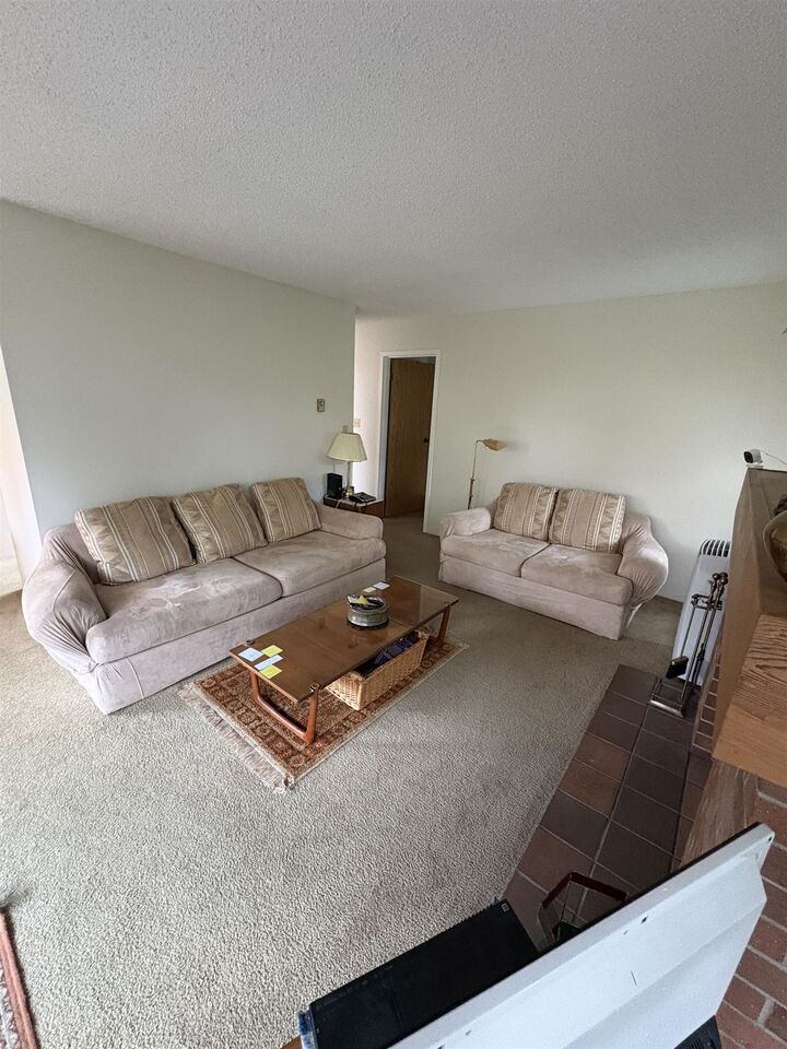 Property Photo: 7411 Minoru Boulevard 301 BC V6Y 1Z3