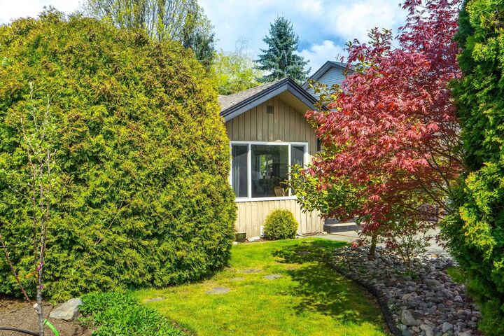 Property Photo: 15669 20 Avenue BC V4A 2A7
