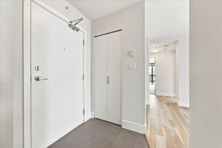 Property Photo: 2959 Glen Drive 1804 BC V3B 0B8