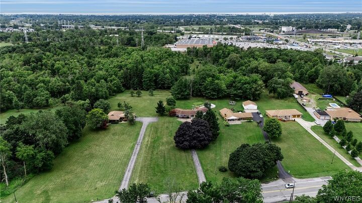 Property Photo:  785 Orchard Park Road  NY 14224 