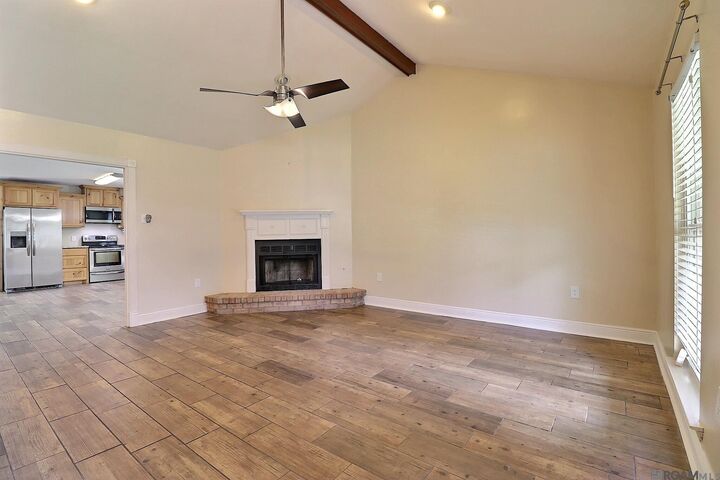 Property Photo: 13225 Country Park Ave LA 70816