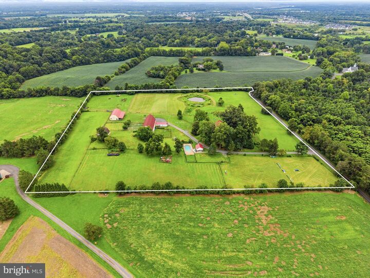 Property Photo: 10401 Green Road VA 22712