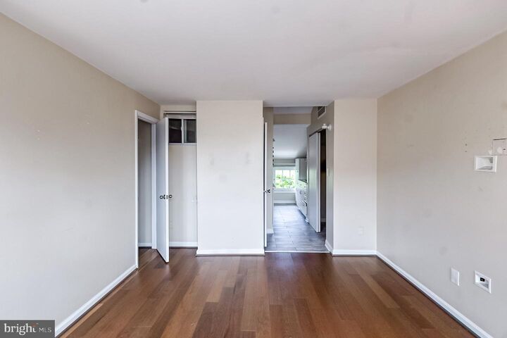 Property Photo: 13 E Henrietta Street MD 21230
