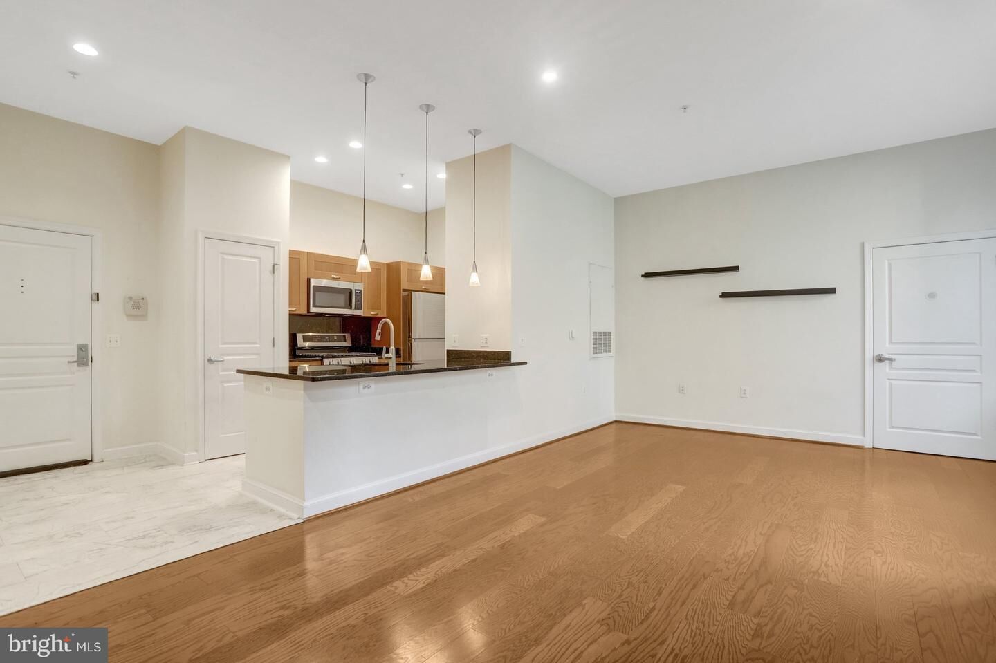 Property Photo:  2451 Midtown Avenue 104  VA 22303 