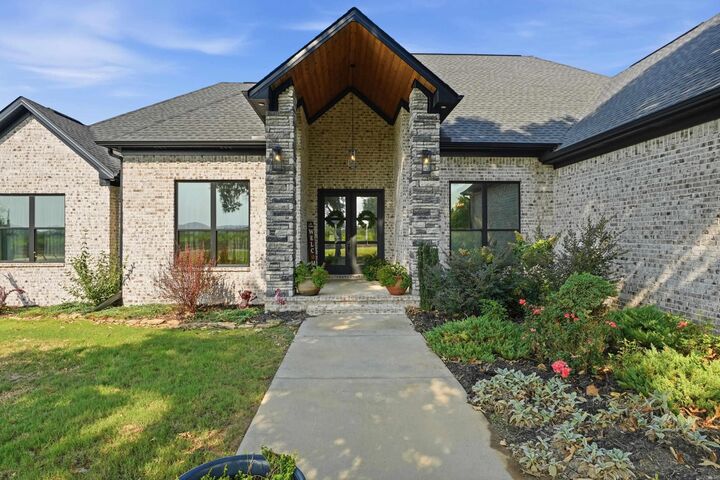 Property Photo:  98 Hargrove Road  AR 72058 