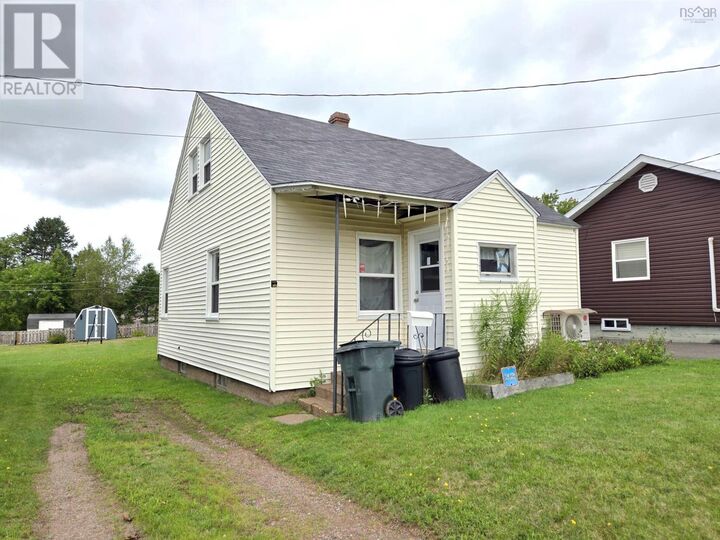 Property Photo:  32 Poplar Street  NS B4H 1L7 