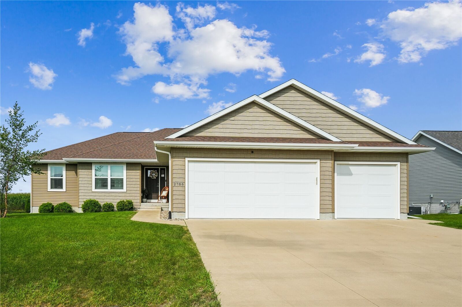 Property Photo: 2786 Creekview Trail IA 52324