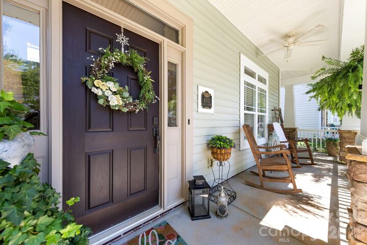 Property Photo: 4002 Ladys Secret Drive NC 28079