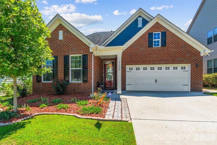 Property Photo:  11230 Black Brant Lane  NC 28278 