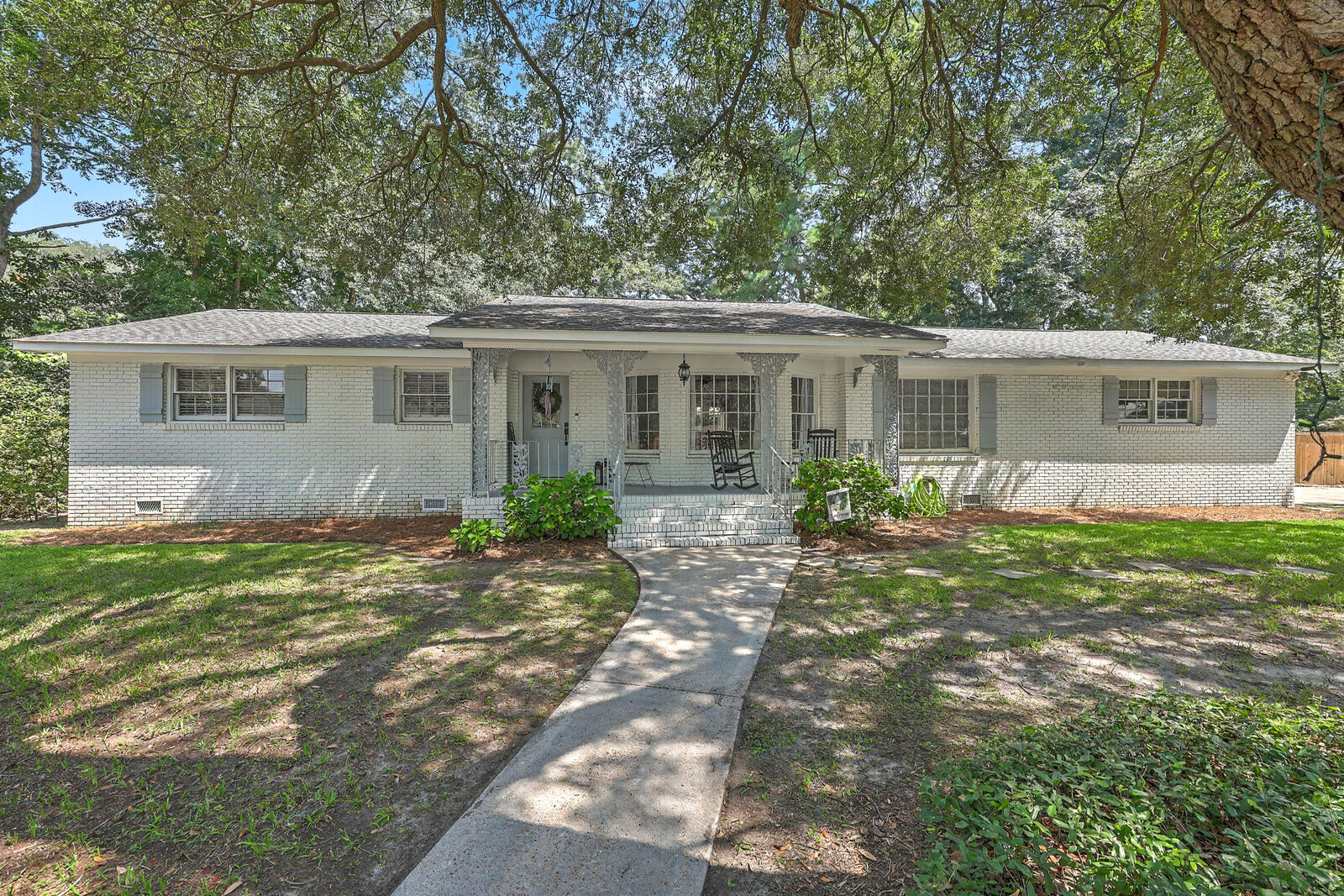 Property Photo: 119 Madison Avenue SC 29456