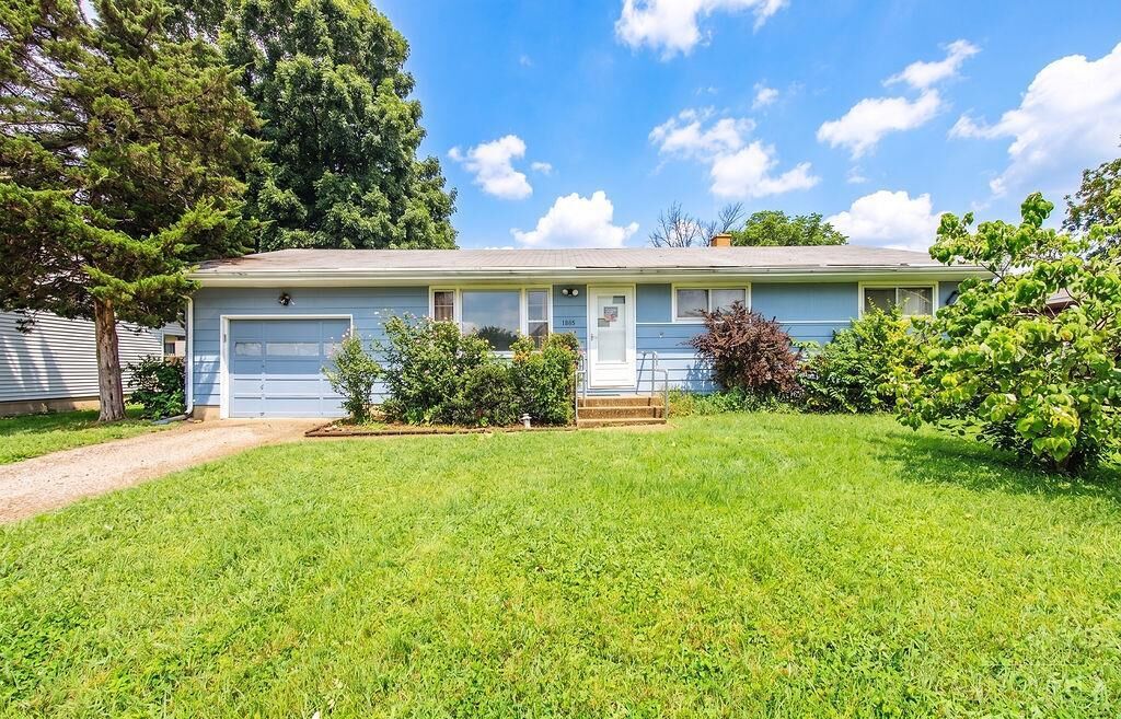 Property Photo:  1626 NW Washington Boulevard  OH 45013 