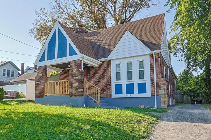 Property Photo:  1117 Regent Avenue  OH 45237 