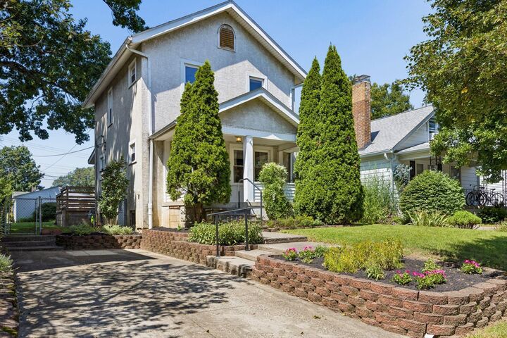 Property Photo: 1477 Elmwood Avenue OH 43212