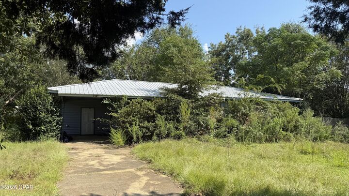Property Photo:  5110 Highway 273  FL 32426 