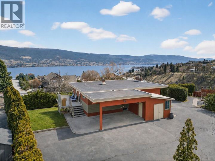 Property Photo: 13006 Bristow Road BC V0H 1Z1