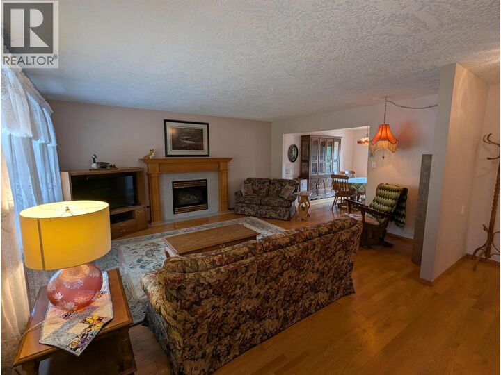 Property Photo: 1289 Cottonwood Street BC V0J 2X0