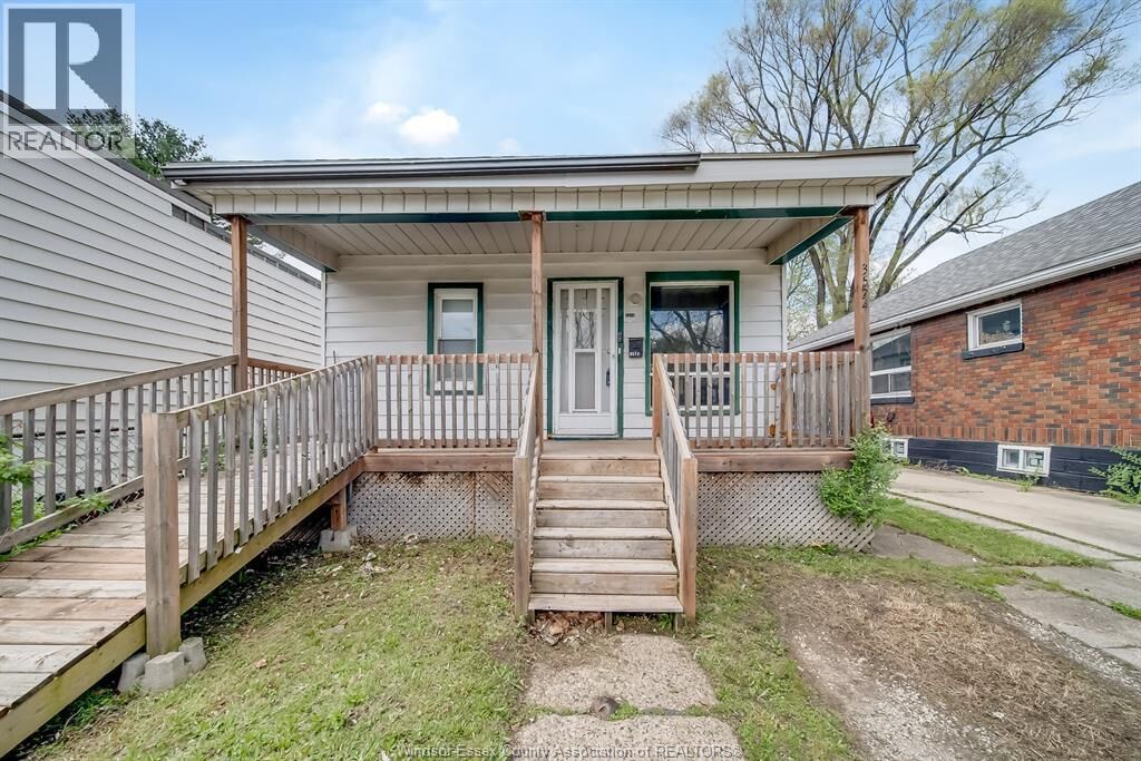 Property Photo: 3574 Bloomfield Rd. ON N9C 1R7