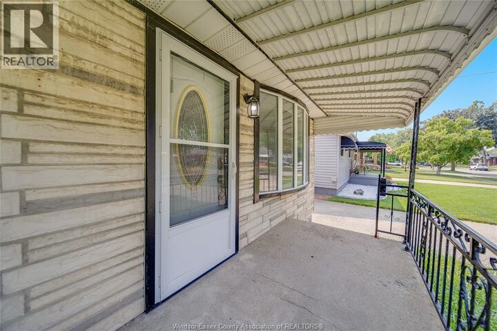 Property Photo:  1650 Glendale  ON N8T 2N2 