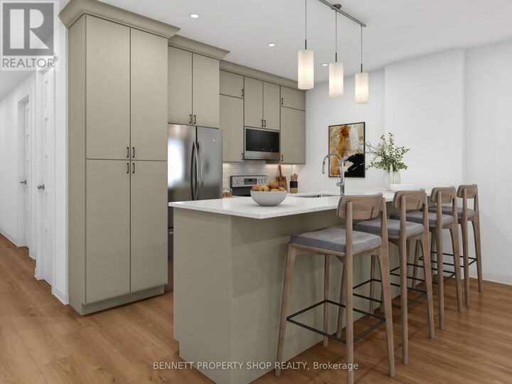 Property Photo: 111 Rosalie Ridge ON K1W 1G1