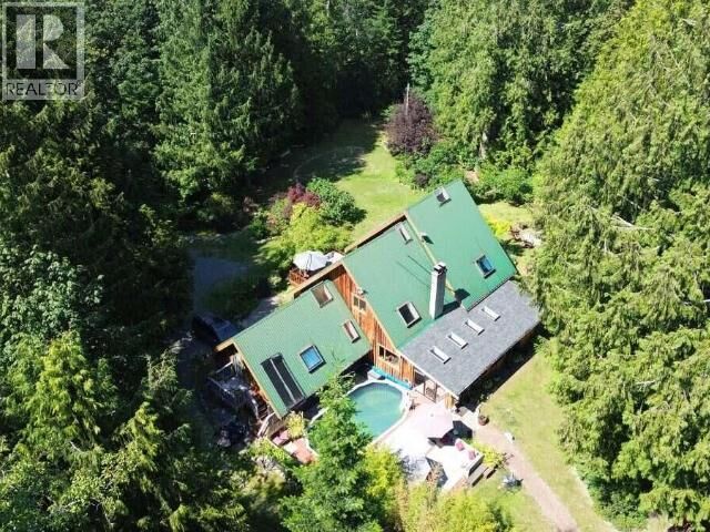 Property Photo: 9340 Malaspina Rd BC V8A 0G2